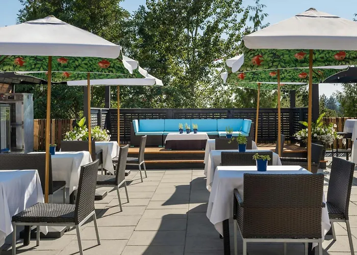 Four Points By Sheraton Victoria Gateway