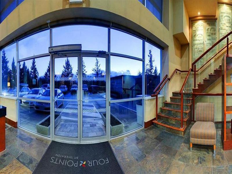 Four Points By Sheraton Victoria Gateway Hotel 4*