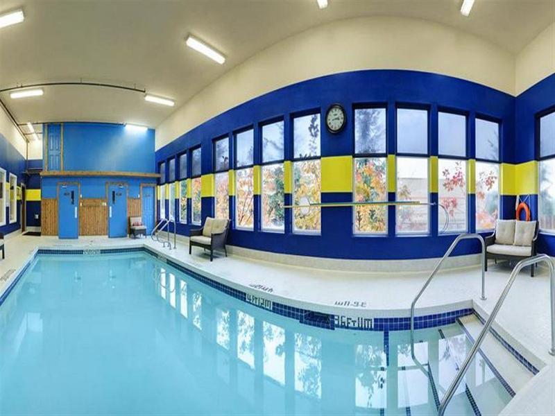 Four Points By Sheraton Victoria Gateway 4* Langford