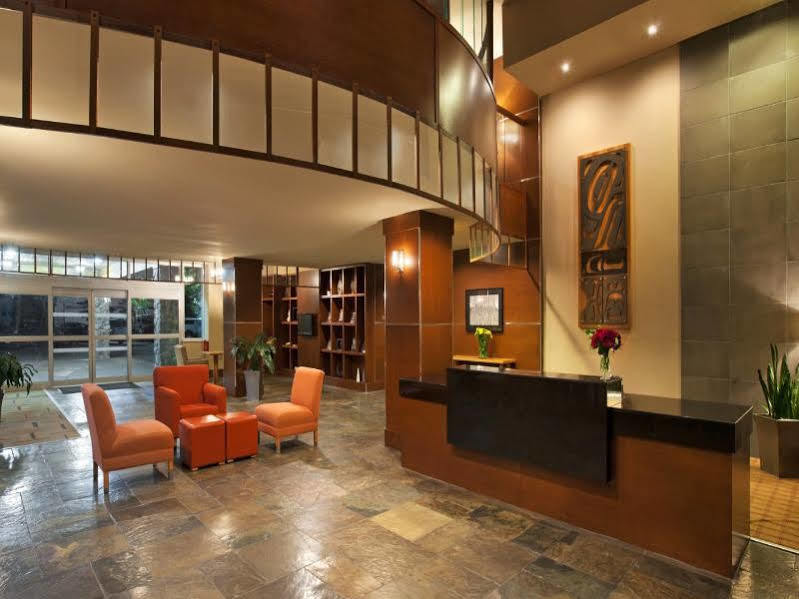 Hotel Four Points By Sheraton Victoria Gateway